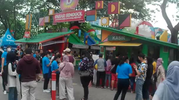 Фабрегас Индонезия Осака Октября 2022 Года Двор Традиционного Игрового Аттракциона — стоковое видео