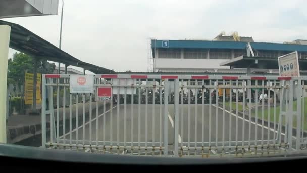 インドネシア カラワン 2022年11月11日 Kiic最大の工場の1つに金属製のフェンスがオープンしています 毎日のビデオコンセプト工場のテーマ — ストック動画