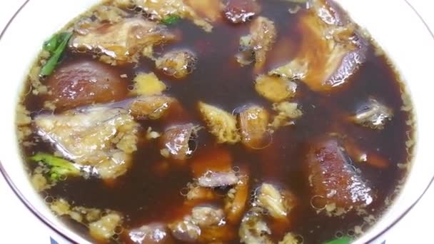 Tradicional Comida Tailandesa Pierna Cerdo Estofado Con Cinco Especias Salsa — Vídeo de stock