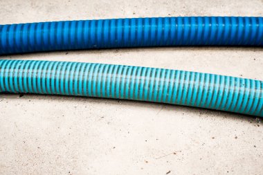 Yüksek emme gücü için kullanılan kablo çerçeveli plastik hortum.