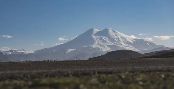 Atmosférico Panorama Vespertino Del Monte Elbrus Con Nieve Glaciares Por — Foto de Stock