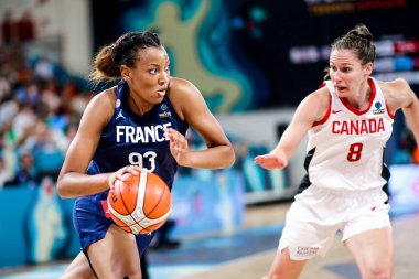 İspanya, Tenerife, 25 Eylül 2018: Basketbolcu Diandra Tchatchouang FIBA Kadınlar Basketbol Dünya Kupası sırasında