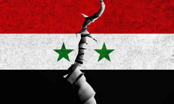 Syrien Flagga Spruckna Väggen Bakgrund Syrien Krig Politisk Splittring Kris — Stockfoto