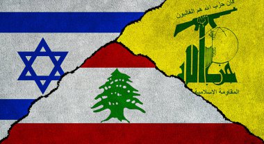 Duvarda İsrail, Hizbullah ve Lübnan bayrakları var. Lübnan, Hizbullah ve İsrail ihtilafı