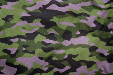 Açık hava kamuflaj örgüsü, askeri branda deseni, kamuflaj kumaşı dokusu, ordu tuvali arka planı.