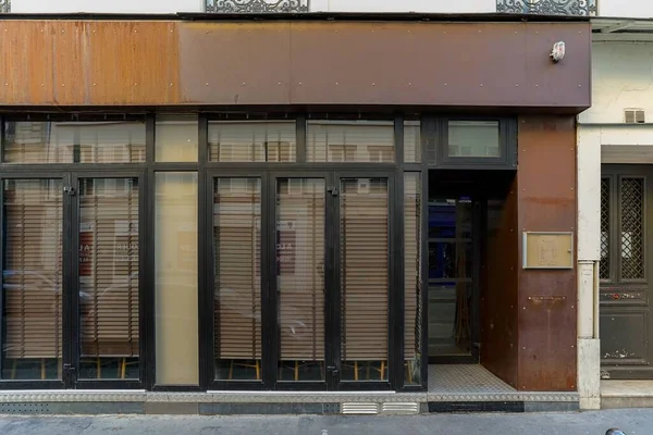 2023 Boutique Parisienne Typique Ancienne Devanture Commerciale Francaise Facade Magasin — Foto de Stock