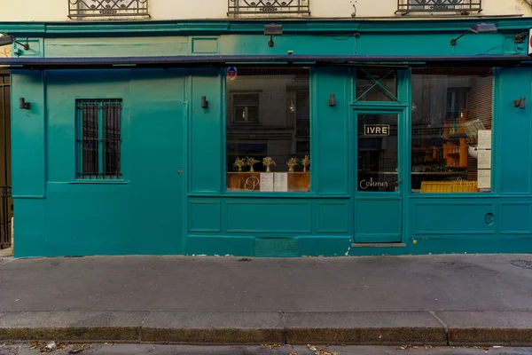 2023 Boutique Parisienne Typique Ancienne Devanture Commerciale Francaise Facade Magasin — Foto de Stock