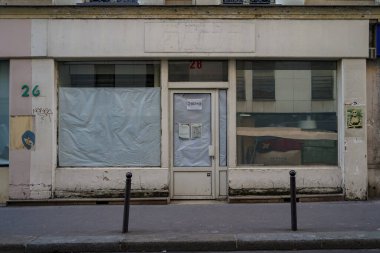 03 / 03 / 2023 - ön cephe Parisienne typique, ancienne devanture trade, butik francaise, modle de cepade de magasin europeen