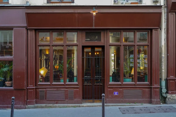 2023 Fassade Parisienne Typique Ancienne Devanture Commerciale Boutique Francaise Modle — Stockfoto