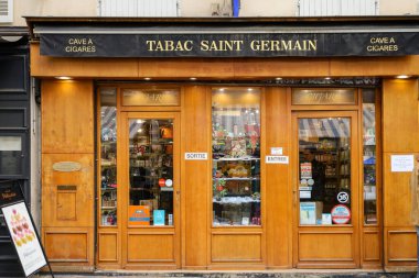 03 / 03 / 2023 - ancienne devanture parisienne typique, modle de butique europenne, faade de magasin franais Ancien