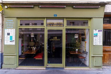 03 / 03 / 2023 - Devanture ticari franaise, butik Paris tipiği, modle de faade ticari eurciale europenne, devanture ancienne