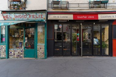 03 / 03 / 2023 - Devanture ticari franaise, butik Paris tipiği, modle de faade ticari eurciale europenne, devanture ancienne