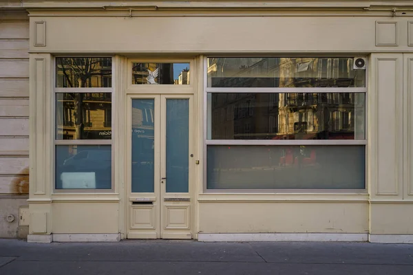 2023 Devanture Parisienne Typique Modle Boutique Pour Designer Graphque Faade — Stockfoto