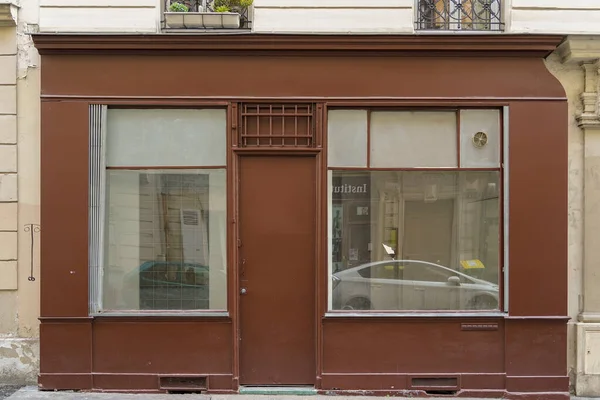 2023 Devanture Parisienne Typisk Modle Boutique Pour Designer Grafisk Fasad — Stockfoto