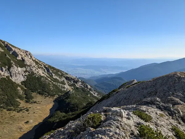 Vitila Peak, Bulgaria 'dan Rila Dağı' nın muhteşem manzarası