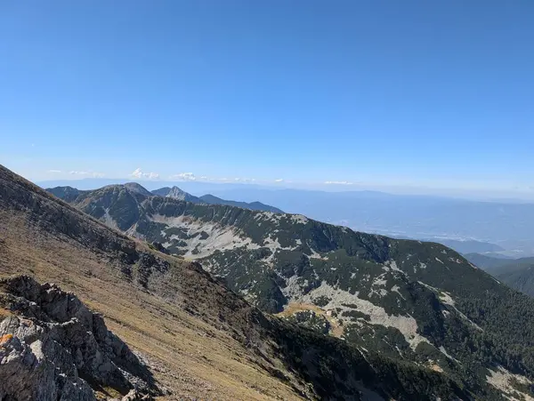 Dağların güzel manzarası