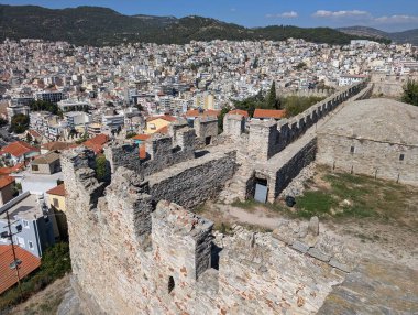 Kavala Yunanistan 'daki eski kalenin panoraması