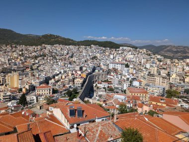 Eski Kavala şehrinin panoramik manzarası, Doğu Macedonia ve Trace, Yunanistan