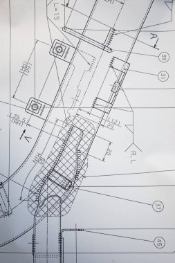 Bir kağıda teknik mühendislik çizimi kapat 