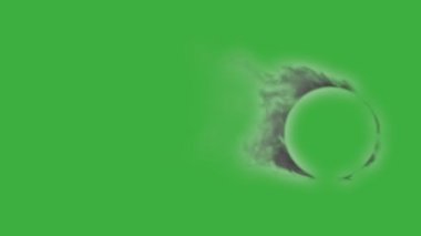 Yeşil ekran arka planında hareket eden canlandırma videosu gerçek duman 