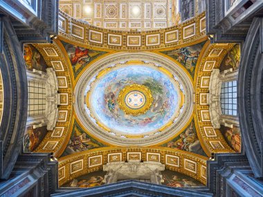 St. Peters Bazilika 'nın içi tavan freski, Vatikan, İtalya. Yüksek kalite fotoğraf