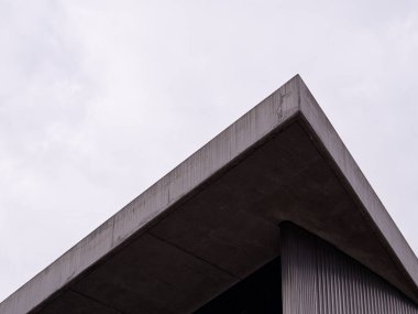 Beton modern bina cephesi mimarisi. Siyah beyaz fotoğraf. Atina, Yunanistan 'daki Akropol Müzesi' nin Elementi. 