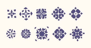 Beyaz arka planda izole edilmiş çiçek süsleri koleksiyonu. Dekoratif tasarım elementleri, soyut şekiller ve klasik modeller. Retro tarzın vektör çizimi, geometrik şekiller ve çiçek motifleri. Kumaş ve fayans izleri için mükemmel..