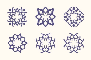 Beyaz arka planda izole edilmiş altı soyut mandala deseninden oluşan bir koleksiyon. Bu dekoratif süslemeler, herhangi bir projeye etnik veya klasik bir dokunuş eklemek için mükemmel geometrik tasarımlar içeriyor. Özgeçmiş, doku ve daha fazlası için ideal.