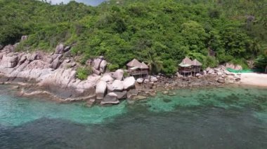 4K Hava Aracı gemisi ve okyanus Ko Tailand Plajı Tropikal Cenneti 'nde. Yüksek kalite 4k görüntü