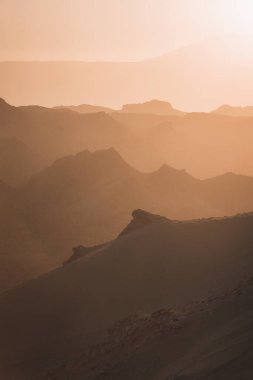 Valle de la Luna Ay Vadisi 'nin güzel manzarası San Pedro de Atacama Çölü Şili. Yüksek kalite fotoğraf
