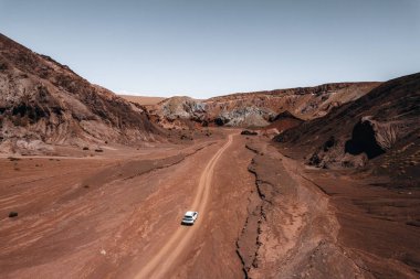 San Pedro de Atacama Çölü Şili 'deki Gökkuşağı Vadisi kırmızı kayaları. Yüksek kalite fotoğraf