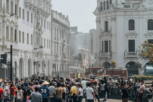 Lima Peru January 2023 Firefighters Firemen Trying Control Burning Historical — Fotografia de Stock