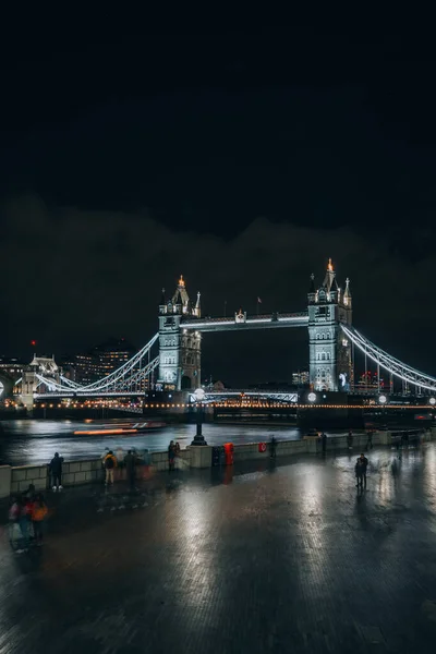 London Bridge Sobre Tamisa Londres Noite Com Trilhas Luz Longa — Fotografia de Stock