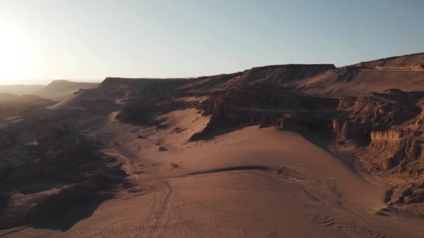 智利阿塔卡马沙漠圣佩德罗月球谷山谷美丽的无人驾驶飞机景观 高质量的照片 — 图库视频影像