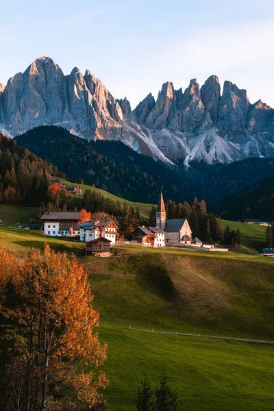 Prachtig Landschapsbeeld Van Kerk Santa Maddalena Magdalena Dolomieten Italië Hoge — Stockfoto