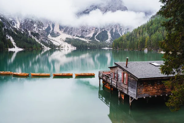 Rainy Cloudy Morning Famous Lago Braies Pragser Wildsee Dolomites Italy — Stock Photo, Image
