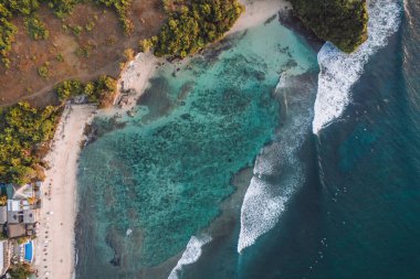 Balangan Sahili 'nin Sunset, Bali, Pecatu, Uluwatu, Endonezya' daki Hava Fotoğrafı. Yüksek kalite fotoğraf