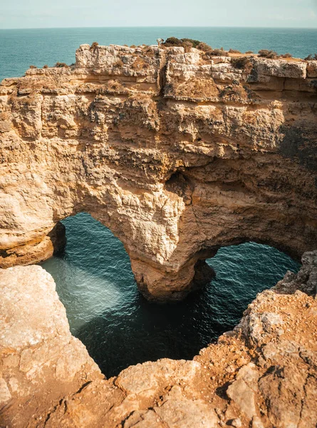 Herzförmige Klippen Die Die Liebe Praia Marinha Portugal Symbolisieren Hochwertiges — Stockfoto
