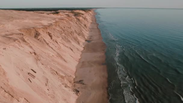 Drone Beelden Bij Lonstrup Lokken Coastline Vlakbij Rubjerg Knude Denemarken — Stockvideo