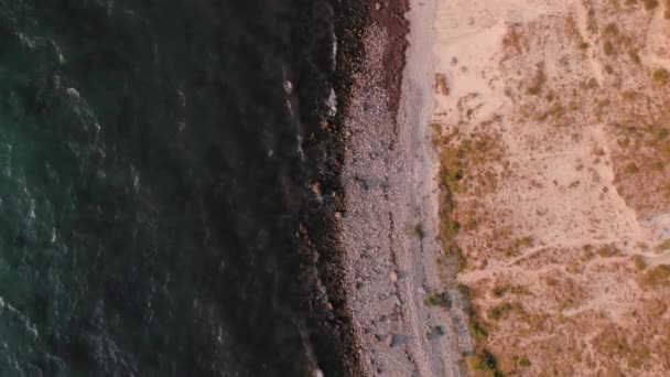 ภาพทางอากาศบนเกาะท ยบสงบท เกาะเฮเลนส เดนมาร ภาพ ณภาพส — วีดีโอสต็อก