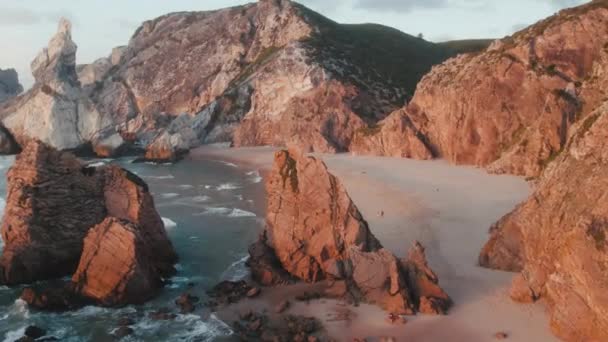 Εναέρια Κηφήνας Πλάνα Από Praia Ursa Στην Πορτογαλία Κατά Διάρκεια — Αρχείο Βίντεο