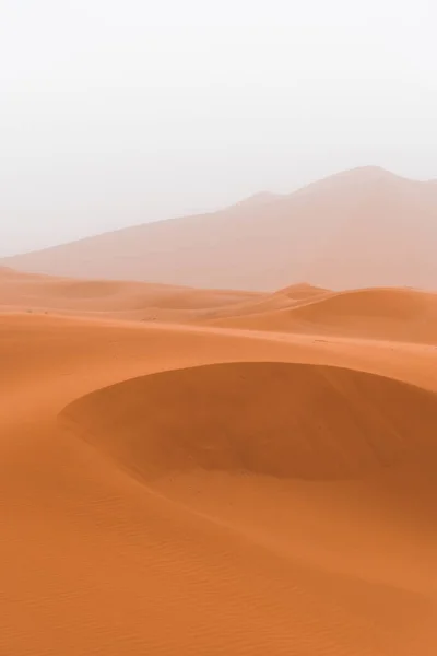 Sahara Desert Textures Día Nublado Merzouga Marruecos Foto Alta Calidad — Foto de Stock