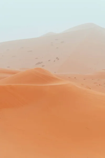 Sahara Tekstury Pustyni Pochmurny Dzień Merzouga Maroko Wysokiej Jakości Zdjęcie — Zdjęcie stockowe