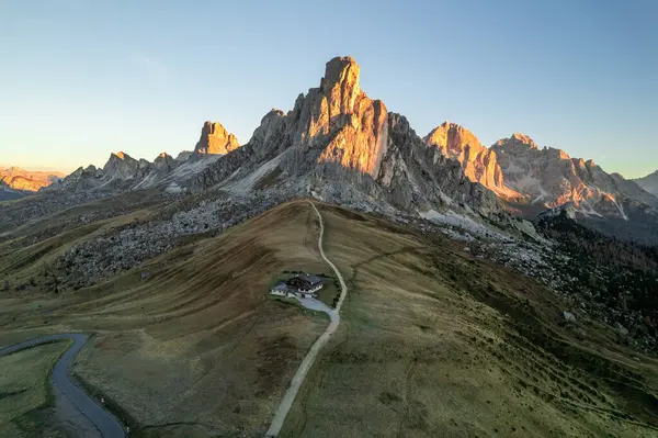Solnedgång Foto Berget Nuvolau Averau Passo Giau Dolomiterna Italien Högkvalitativt — Stockfoto