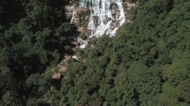 Drone Video Van Een Mae Waterval Chiang Mai Doi Inthanon — Stockvideo