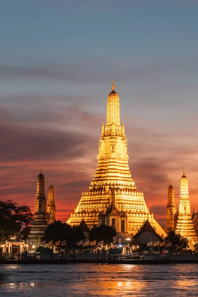 Wat Arun Temple Naplementekor Chao Praya River Bangkok Thaiföld Kiváló — Stock Fotó