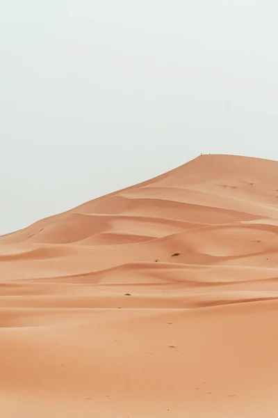Песчаная Текстура Время Восхода Солнца Вертикальный Портрет Пустыни Сахара Мерзуга — стоковое фото