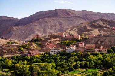 Gün batımında Dades Gorge Fas 'taki doğa, kayalar ve dağlar. Yüksek kalite fotoğraf