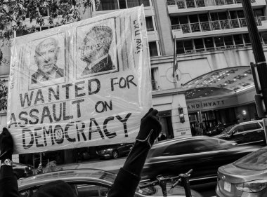 12 Mart 'ta Washington DC' de İsrail Maliye Bakanı Smotrich başkente indi. Amerikan Yahudilerinin Grand Hyatt Oteli 'nin önünde gösteri yapmaları bekleniyor. .