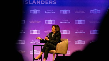 4 Mayıs, Washington, Asya asıllı Amerikan yerlisi Pasifik adalıları. George Washington Üniversitesi Başkan Yardımcısı Kamala Harris bir panelde konuştu. 